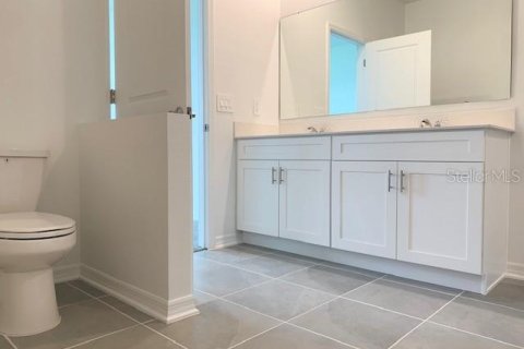 Casa en alquiler en Winter Haven, Florida, 4 dormitorios, 171.68 m2 № 1913531 - foto 28