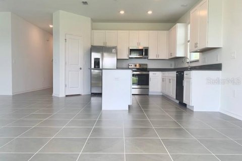 Casa en alquiler en Winter Haven, Florida, 4 dormitorios, 171.68 m2 № 1913531 - foto 16