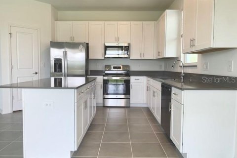 Casa en alquiler en Winter Haven, Florida, 4 dormitorios, 171.68 m2 № 1913531 - foto 17