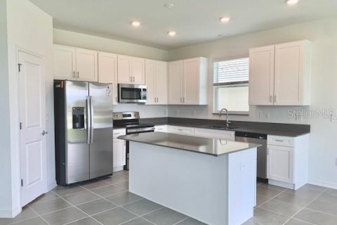 Casa en alquiler en Winter Haven, Florida, 4 dormitorios, 171.68 m2 № 1913531 - foto 18