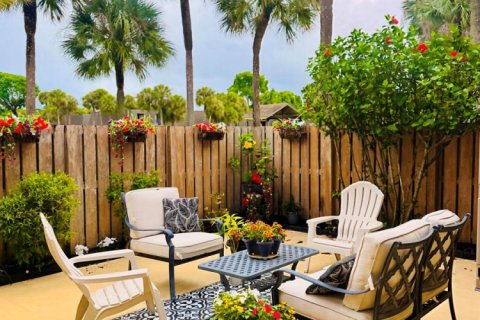 Townhouse in West Palm Beach, Florida 2 bedrooms, 114.83 sq.m. № 2186511 - photo 6