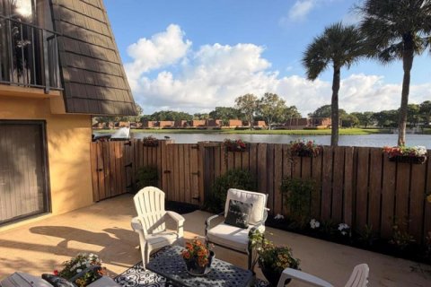 Townhouse in West Palm Beach, Florida 2 bedrooms, 114.83 sq.m. № 2186511 - photo 7
