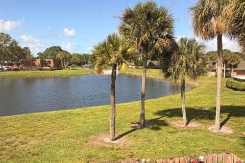 Townhouse in West Palm Beach, Florida 2 bedrooms, 114.83 sq.m. № 2186511 - photo 15