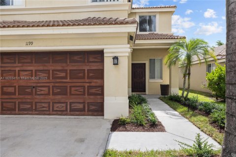 House in Weston, Florida 5 bedrooms, 234.67 sq.m. № 1784168 - photo 4