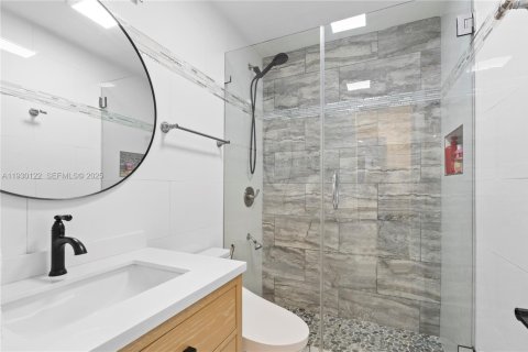 Купить виллу или дом в Маргит, Флорида 3 спальни, № 1989170 - фото 9