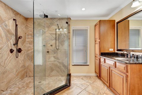House in Sarasota, Florida 3 bedrooms, 152.36 sq.m. № 2150877 - photo 29