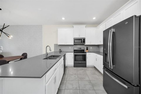 Adosado en venta en Davenport, Florida, 3 dormitorios, 166.02 m2 № 1317983 - foto 7