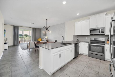 Adosado en venta en Davenport, Florida, 3 dormitorios, 166.02 m2 № 1317983 - foto 10