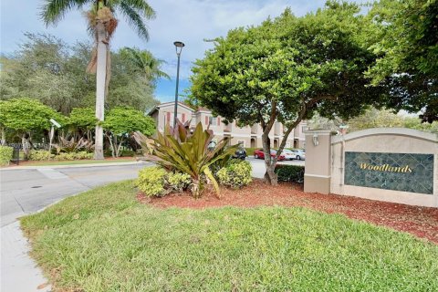 Купить таунхаус в Тамарак, Флорида 3 спальни, 141.95м2, № 1966070 - фото 25