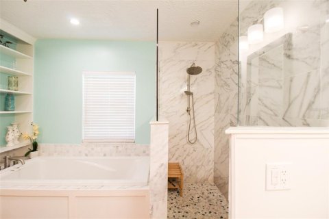 Villa ou maison à louer à Bradenton, Floride: 3 chambres, 175.59 m2 № 375638 - photo 15