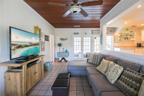 Villa ou maison à louer à Bradenton, Floride: 3 chambres, 175.59 m2 № 375638 - photo 27