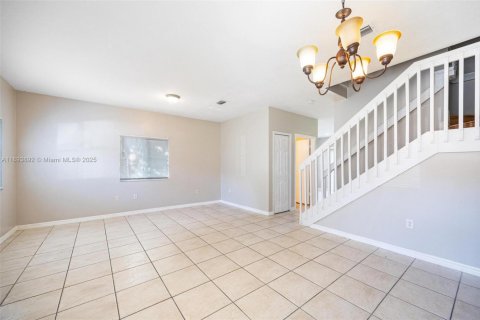 Touwnhouse à vendre à Homestead, Floride: 3 chambres, 141.03 m2 № 1945953 - photo 23