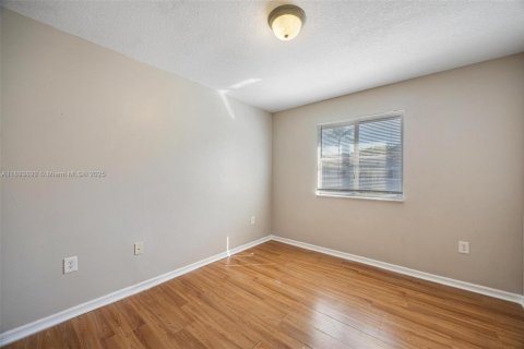 Touwnhouse à vendre à Homestead, Floride: 3 chambres, 141.03 m2 № 1945953 - photo 30