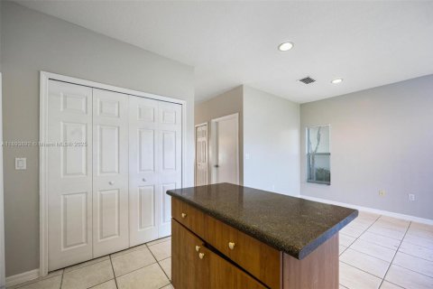 Touwnhouse à vendre à Homestead, Floride: 3 chambres, 141.03 m2 № 1945953 - photo 8