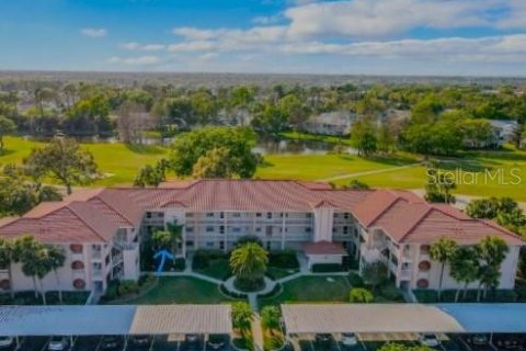 Condo in Bradenton, Florida, 2 bedrooms  № 2312413