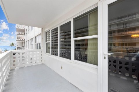 Купить кондоминиум в Форт-Лодердейл, Флорида 6 комнат, 110.55м2, № 2086052 - фото 5