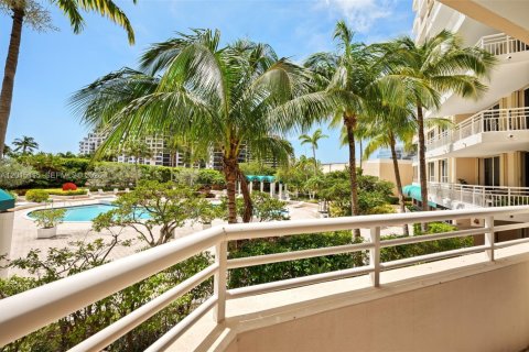 Copropriété à louer à Miami, Floride: 2 chambres, 121.7 m2 № 2171329 - photo 28