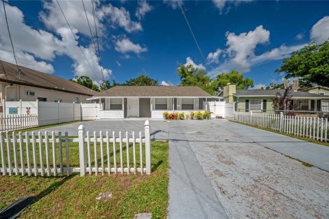 Apartamento en alquiler en Tampa, Florida, 1 dormitorio, 40.13 m2 № 1893613 - foto 1
