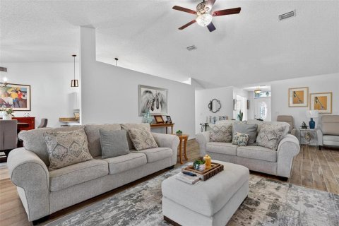 Casa en venta en Palm Coast, Florida, 4 dormitorios, 241.92 m2 № 1884382 - foto 25