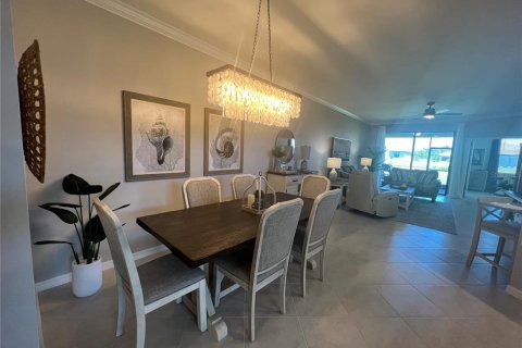 House in Port Charlotte, Florida 2 bedrooms, 145.3 sq.m. № 472305 - photo 7