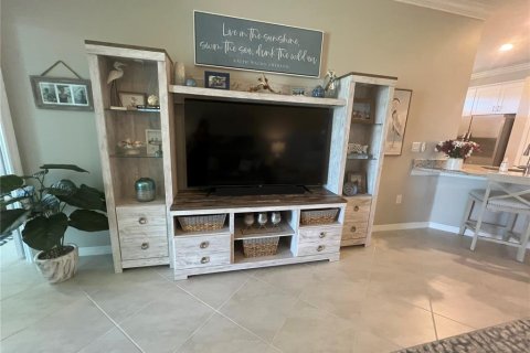 House in Port Charlotte, Florida 2 bedrooms, 145.3 sq.m. № 472305 - photo 17