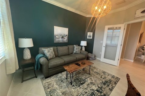 House in Port Charlotte, Florida 2 bedrooms, 145.3 sq.m. № 472305 - photo 15