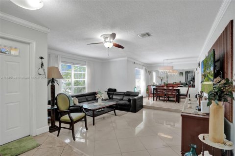 House in Margate, Florida 3 bedrooms, 162.95 sq.m. № 1842546 - photo 28