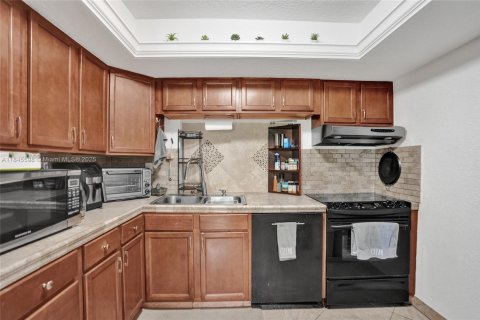 House in Margate, Florida 3 bedrooms, 162.95 sq.m. № 1842546 - photo 3