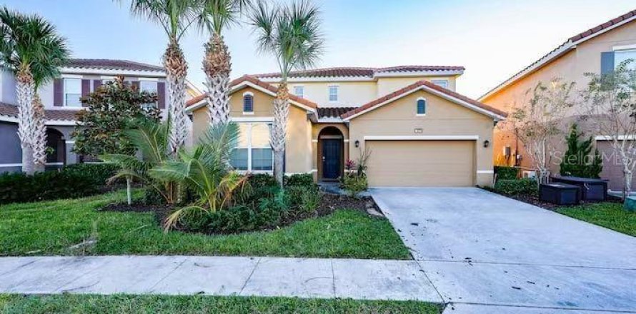House in Davenport, Florida 6 bedrooms, 303.79 sq.m. № 2239277