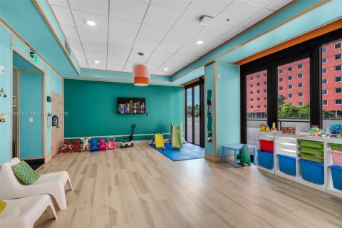 Condo in Miami, Florida  № 1772545 - photo 26