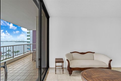 Condo in Miami, Florida  № 1772545 - photo 14