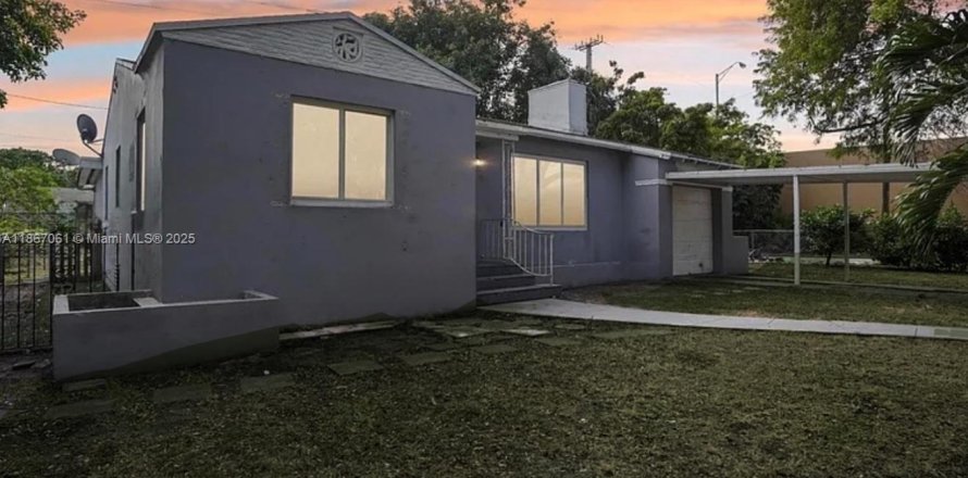 Apartamento en Miami, Florida 2 dormitorios, 74.32 m2 № 1923054
