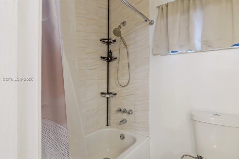 Adosado en venta en Plantation, Florida, 3 dormitorios, 152.73 m2 № 2047824 - foto 13