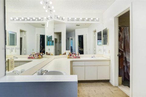 Adosado en venta en Plantation, Florida, 3 dormitorios, 152.73 m2 № 2047824 - foto 11