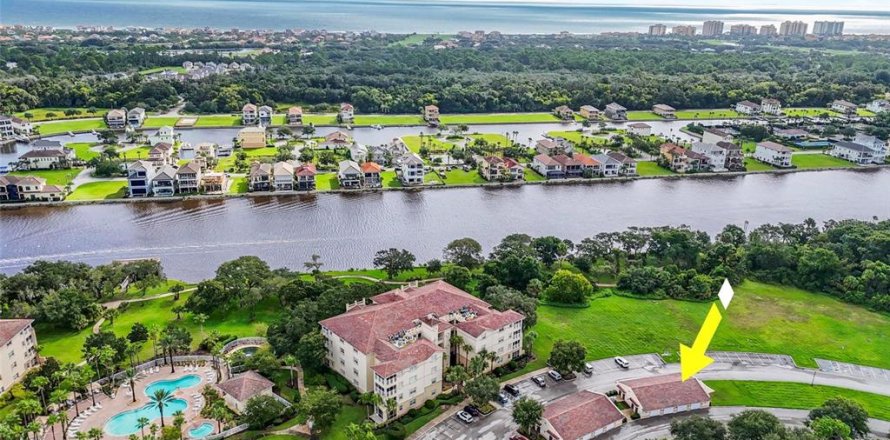 Condominio en Palm Coast, Florida, 2 dormitorios № 1902275