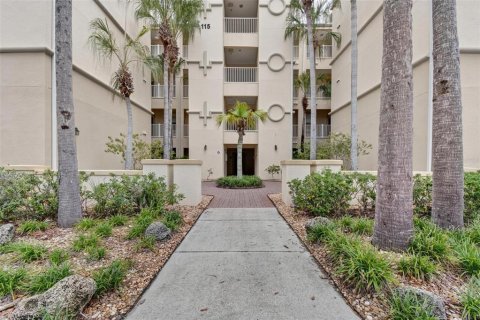 Condo in Palm Coast, Florida, 2 bedrooms  № 1902275 - photo 3