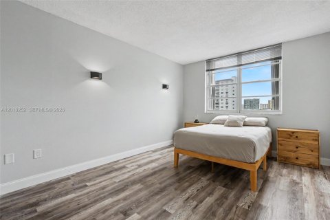 Condo in Sunny Isles Beach, Florida, 1 bedroom  № 2169203 - photo 27