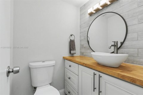 Condo in Sunny Isles Beach, Florida, 1 bedroom  № 2169203 - photo 10
