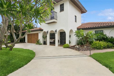 Casa en venta en Saint Petersburg, Florida, 4 dormitorios, 265.14 m2 № 1810248 - foto 3