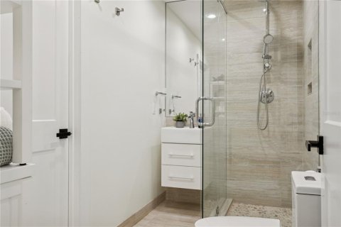 Casa en venta en Saint Petersburg, Florida, 4 dormitorios, 265.14 m2 № 1810248 - foto 23