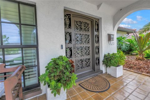 Casa en venta en Saint Petersburg, Florida, 4 dormitorios, 265.14 m2 № 1810248 - foto 4