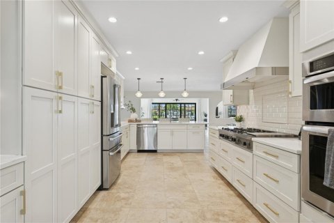 Casa en venta en Saint Petersburg, Florida, 4 dormitorios, 265.14 m2 № 1810248 - foto 8