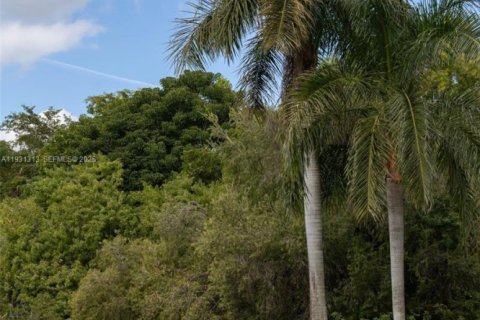 Condominio en venta en Miami, Florida, 1 dormitorio, 78.87 m2 № 1989977 - foto 28