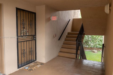 Condominio en venta en Miami, Florida, 1 dormitorio, 78.87 m2 № 1989977 - foto 7