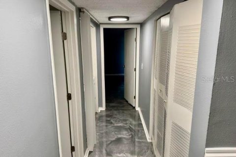 Condo in Gainesville, Florida, 2 bedrooms  № 1877107 - photo 13