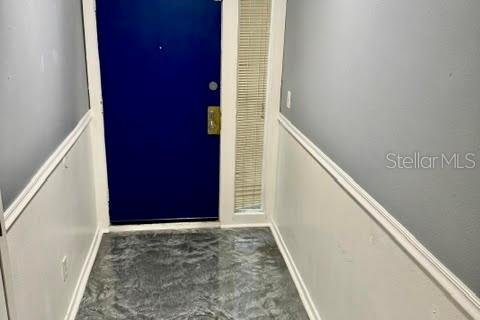 Condo in Gainesville, Florida, 2 bedrooms  № 1877107 - photo 16