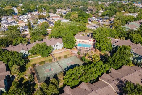 Condo in Orlando, Florida, 3 bedrooms  № 1851706 - photo 16