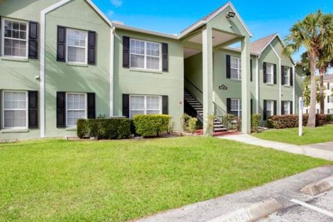 Condo in Orlando, Florida, 3 bedrooms  № 1851706 - photo 1