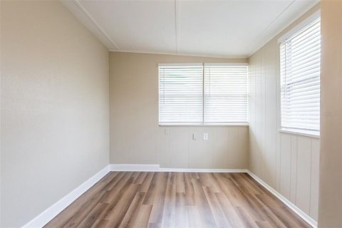 House in Saint Petersburg, Florida 3 bedrooms, 93.65 sq.m. № 1766123 - photo 22