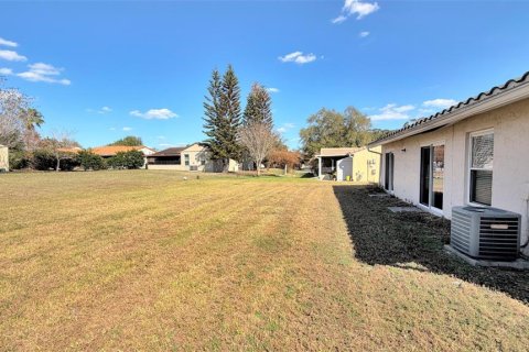 Villa ou maison à louer à Orlando, Floride: 3 chambres, 147.62 m2 № 2113319 - photo 24